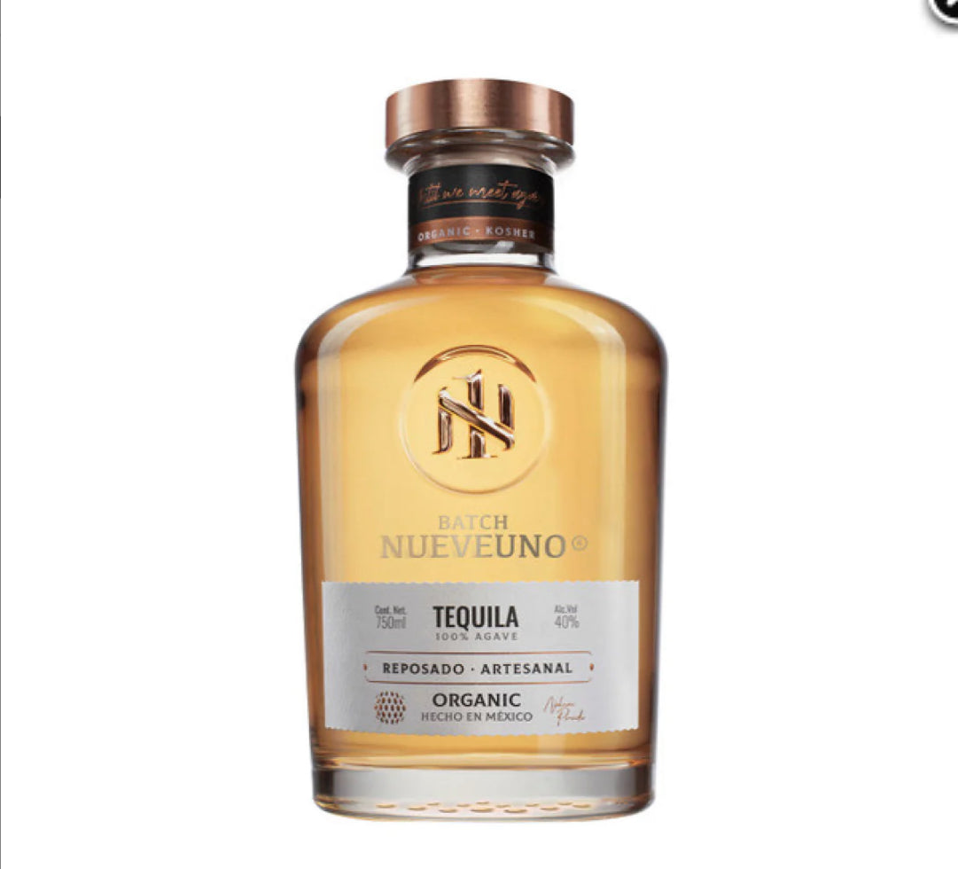 NUEVEUNO TEQUILA REPOSADO 750M
