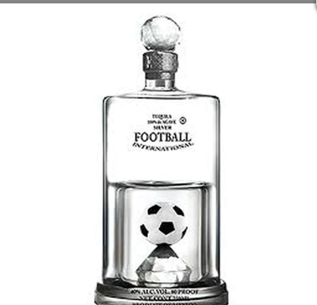 CASINO TEQUILA SILVER W/ FOOTBALL 750ML